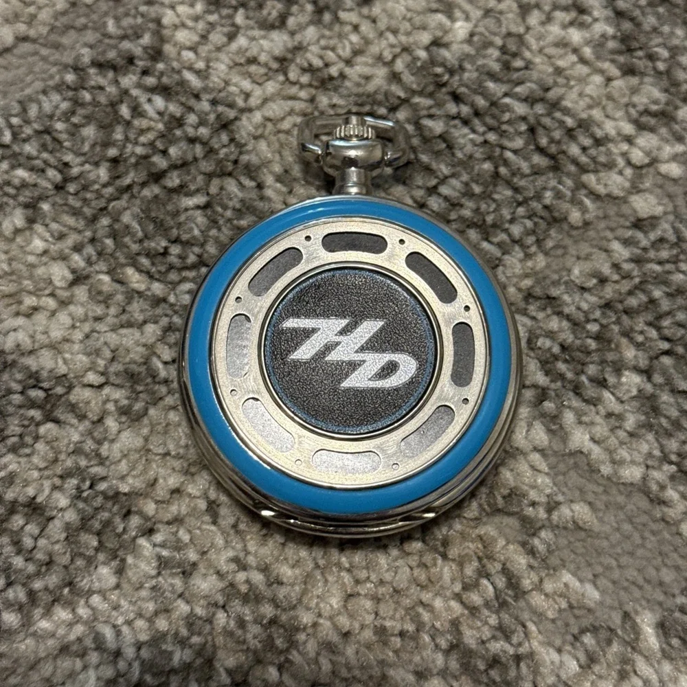 Harley Davidson Road King Pocket Watch with‎ Eagle Stand Needs New Battery